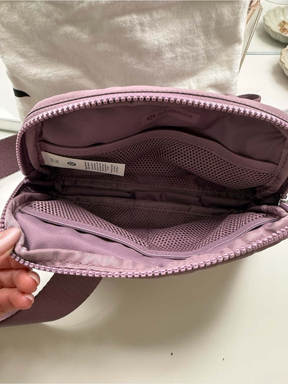 lululemon Belt Bag bag - mauve/lavender - Picture 3 of 3
